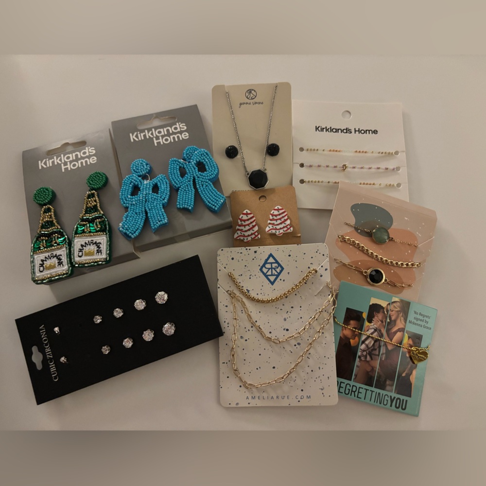 Assorted Jewelry Set with Earrings and Necklaces